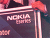 Первый смартфон Nokia E90 был продан за $5000